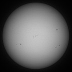 Sonne im Weißlicht am 03. Mai 2026 um 12:19 MESZ